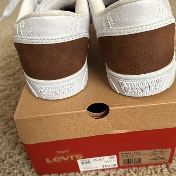 Levis 501 Jeffery WHITE sneakers! ⭐️⭐️⭐️ - Picture 5 of 5